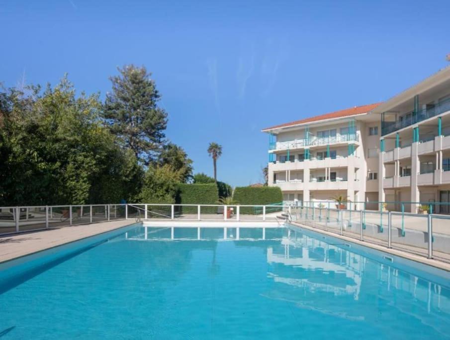 Situation Ideale Piscine Parking Wifi Gare Plage Golf シブール エクステリア 写真